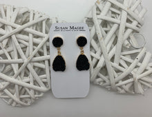 Load image into Gallery viewer, Black Zara Earring
